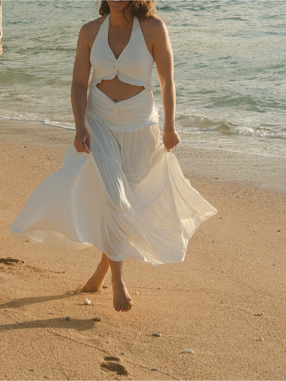 Noelle Maxi Skirt Set in White - Picture 7 of 10